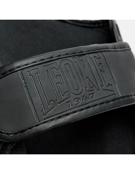 Shin guard Black Edition - Leone buy in Swiss online shop