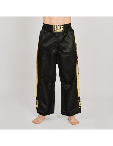 Liberté de mouvement garantie : Le pantalon de karaté et de judo AB990 Leone