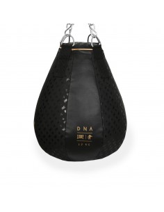 Perfecting boxing techniques: The 12 kg Leone corn pear in action 2