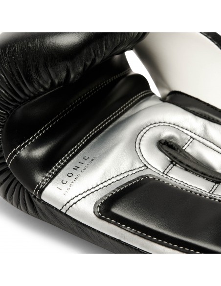 Il tuo compagno di allenamento ideale: i guantoni da boxe Leone Iconic