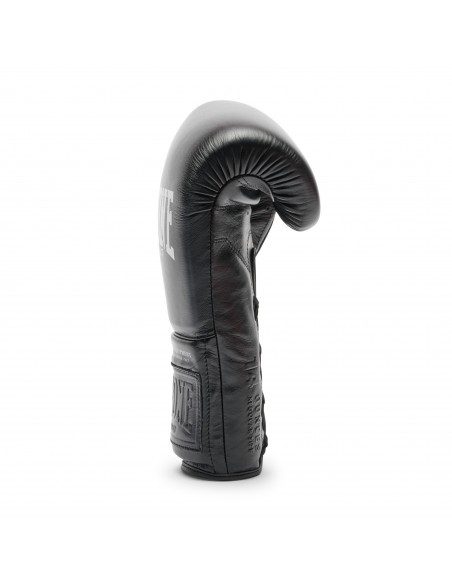 I guantoni da boxe The Greatest neri: chiusura con laccio