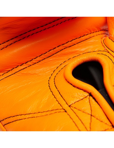Leone Sport Handmade golden boxing gloves made from cowhide leather