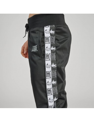 Il comfort incontra lo stile: i tuoi pantaloni della tuta Leone ICONIC