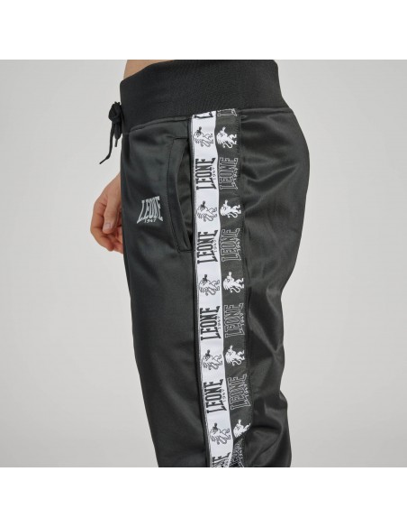 Il comfort incontra lo stile: i tuoi pantaloni della tuta Leone ICONIC