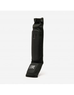 Stabilité & confort : découvre les SHINGUARDS BLACK EDITION de Leone