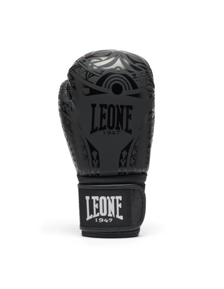 Scopri il mondo della boxe con i guanti da boxe Haka in nero