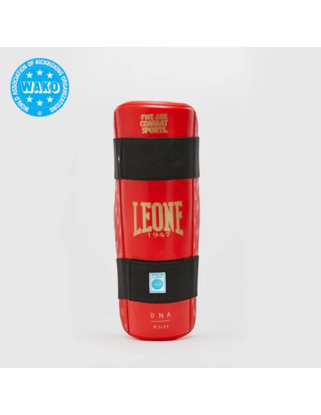 Achetez des protège-tibias DNA WAKO chez Leone