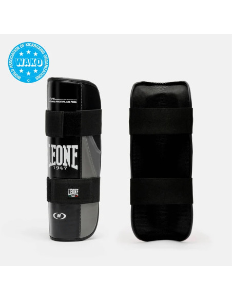 WAKO Shin Guards for Kickboxing Competitions | Leone