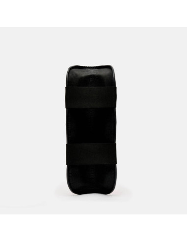 WAKO Shin Guards for Kickboxing Competitions | Leone