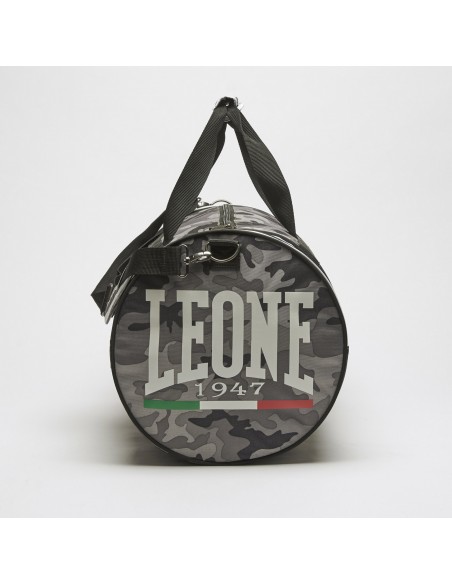 Camouflage sports bag from Leone1947 in grey with us at Vikingstore