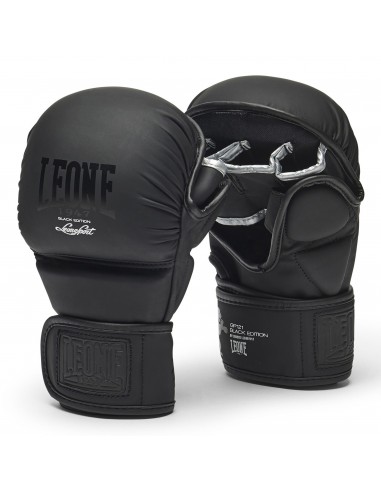 Discover the ultimate sparring protection: Leone Black Edition glove