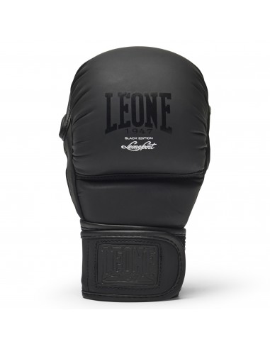 Discover the ultimate sparring protection: Leone Black Edition glove
