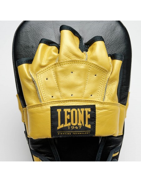 Allenamento magistrale: Con i ramponi Leone Master Speed Line!